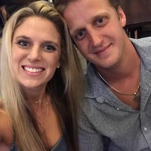 Meet your Posher, Courtney